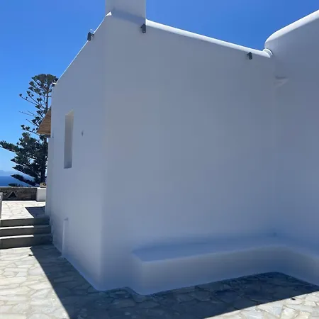 Agyra House Plage de Super Paradise