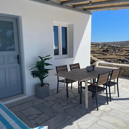 Agyra House Plage de Super Paradise