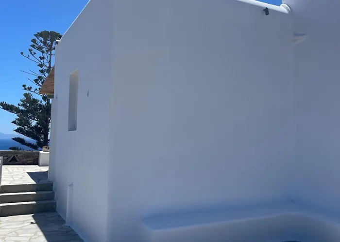 Agyra House Plage de Super Paradise